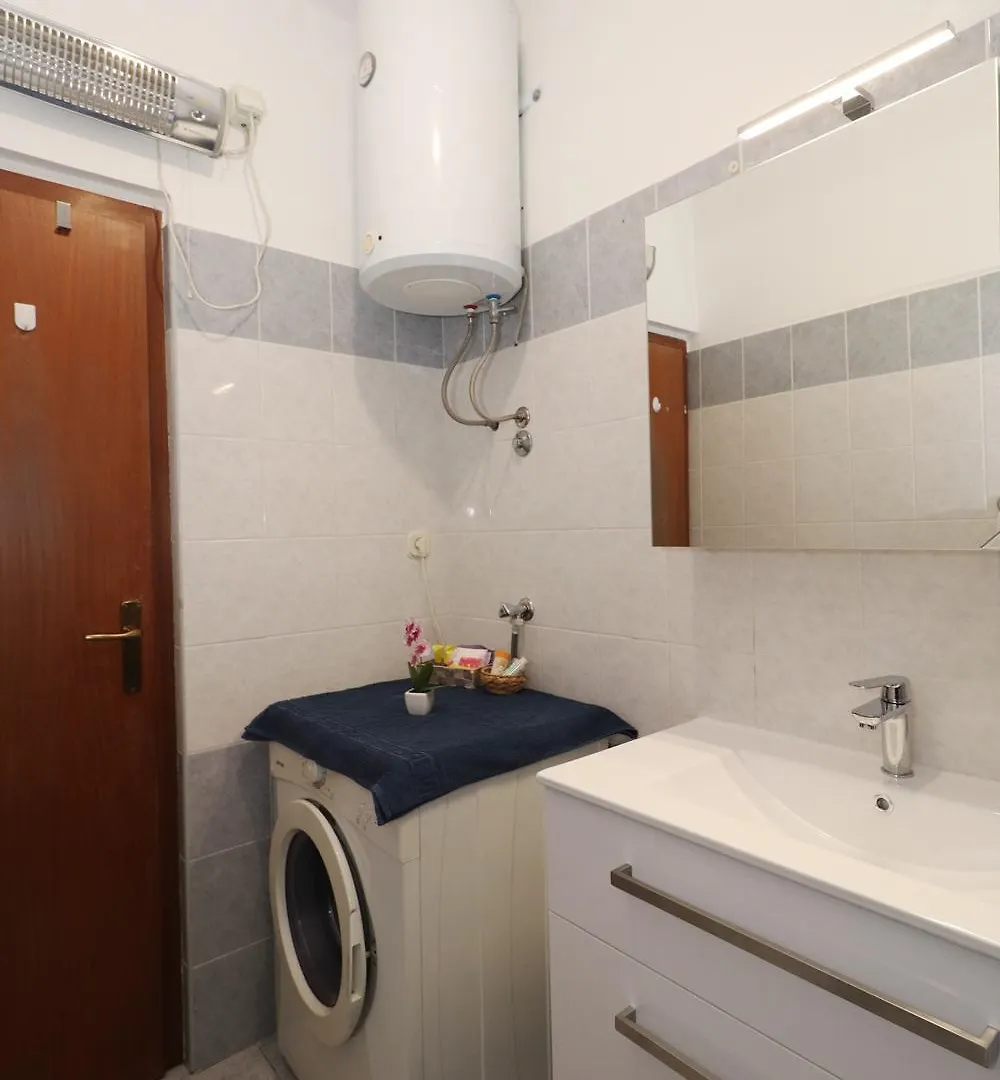 Apartman Nebo زادار